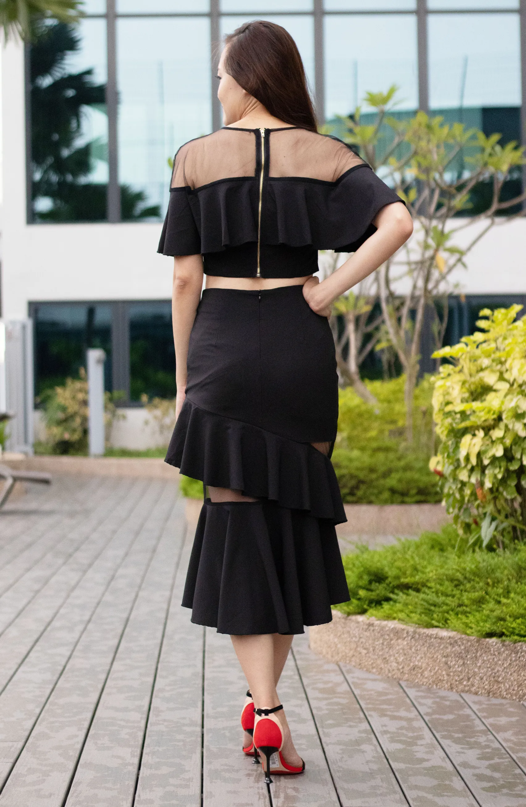 Brigitte Netted Tiered Layered Sexy Chic Mermaid Black Skirt 1960s Inspired