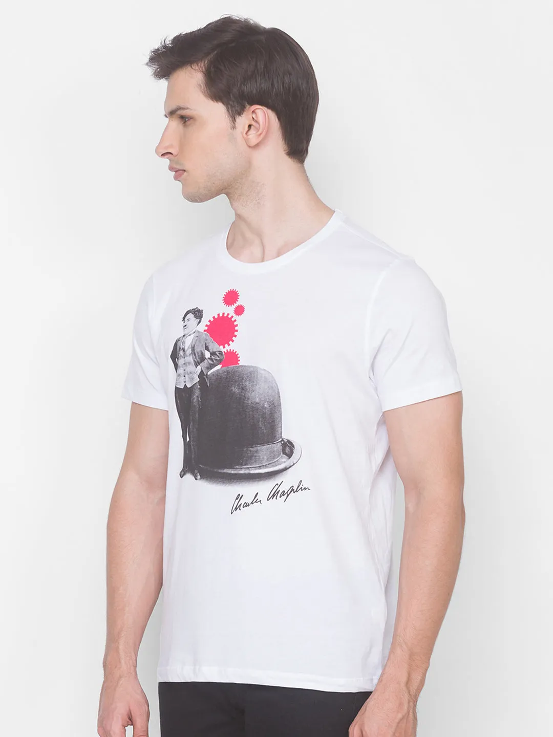 Charlie Chaplin Spykar Men White Cotton Slim Fit Round Neck T-Shirt