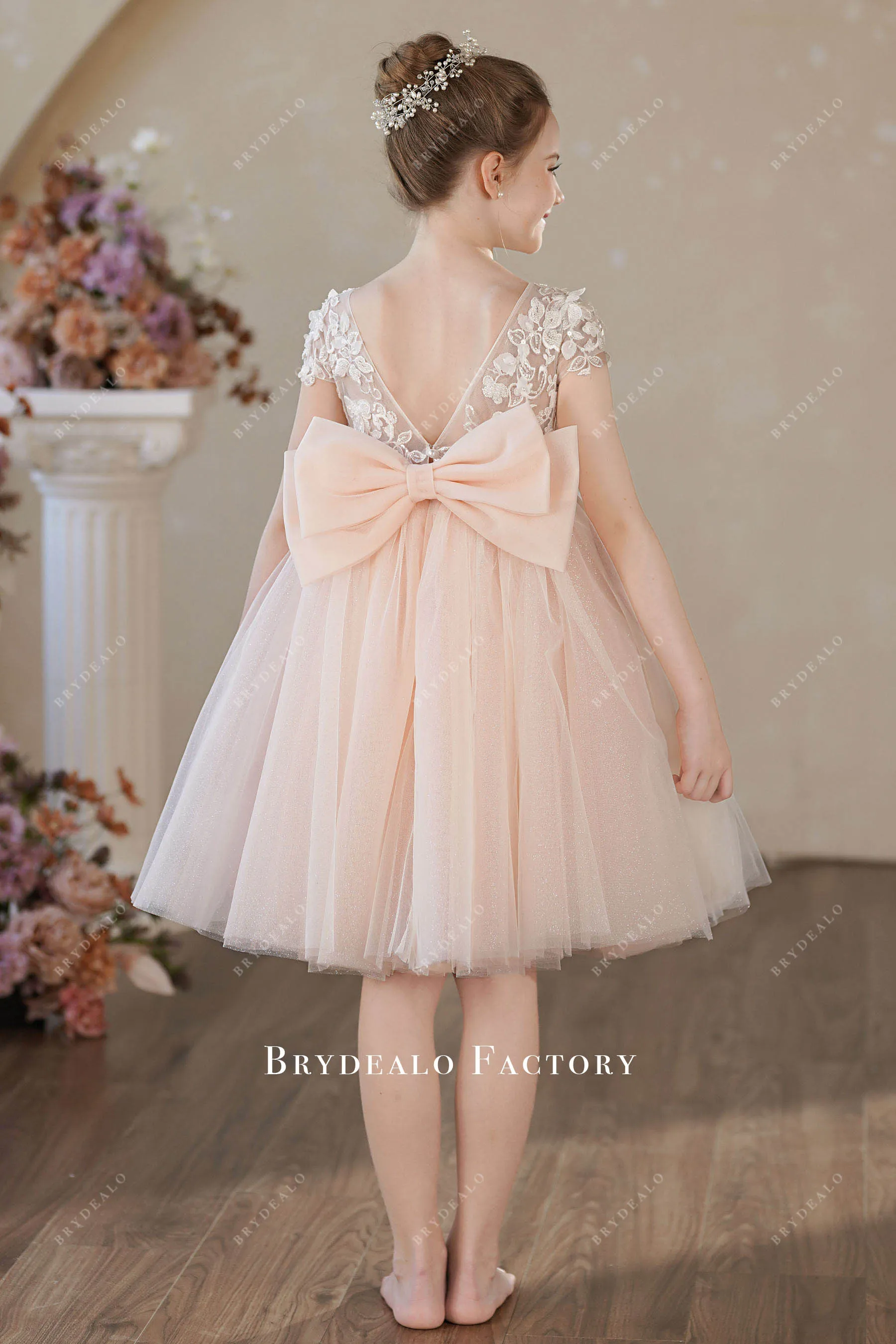 Cute Knee Length 3D Lace Pearl Pink Glitter Tulle Flower Girl Dress