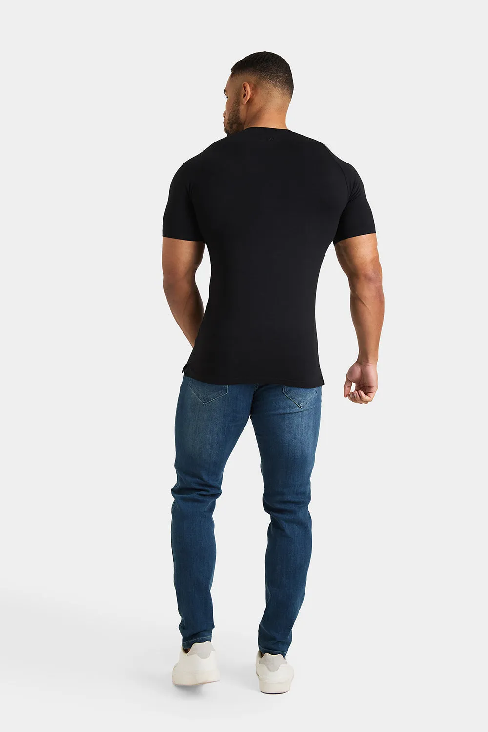 Everyday Henley T-Shirt in Black