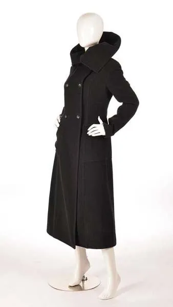 Ivan Grundahl Black Wool Large Collar Coat