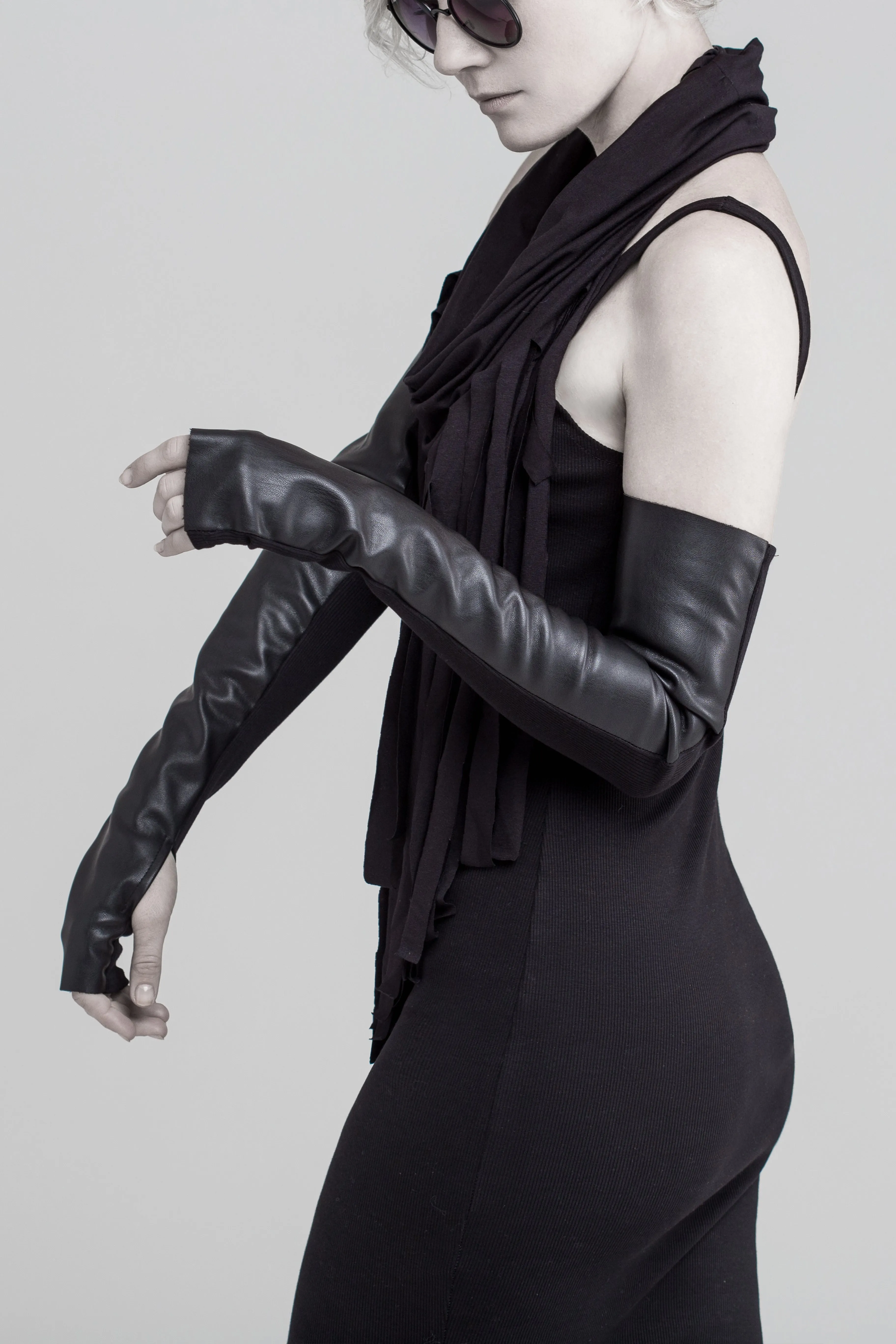 Long leather fingerless gloves