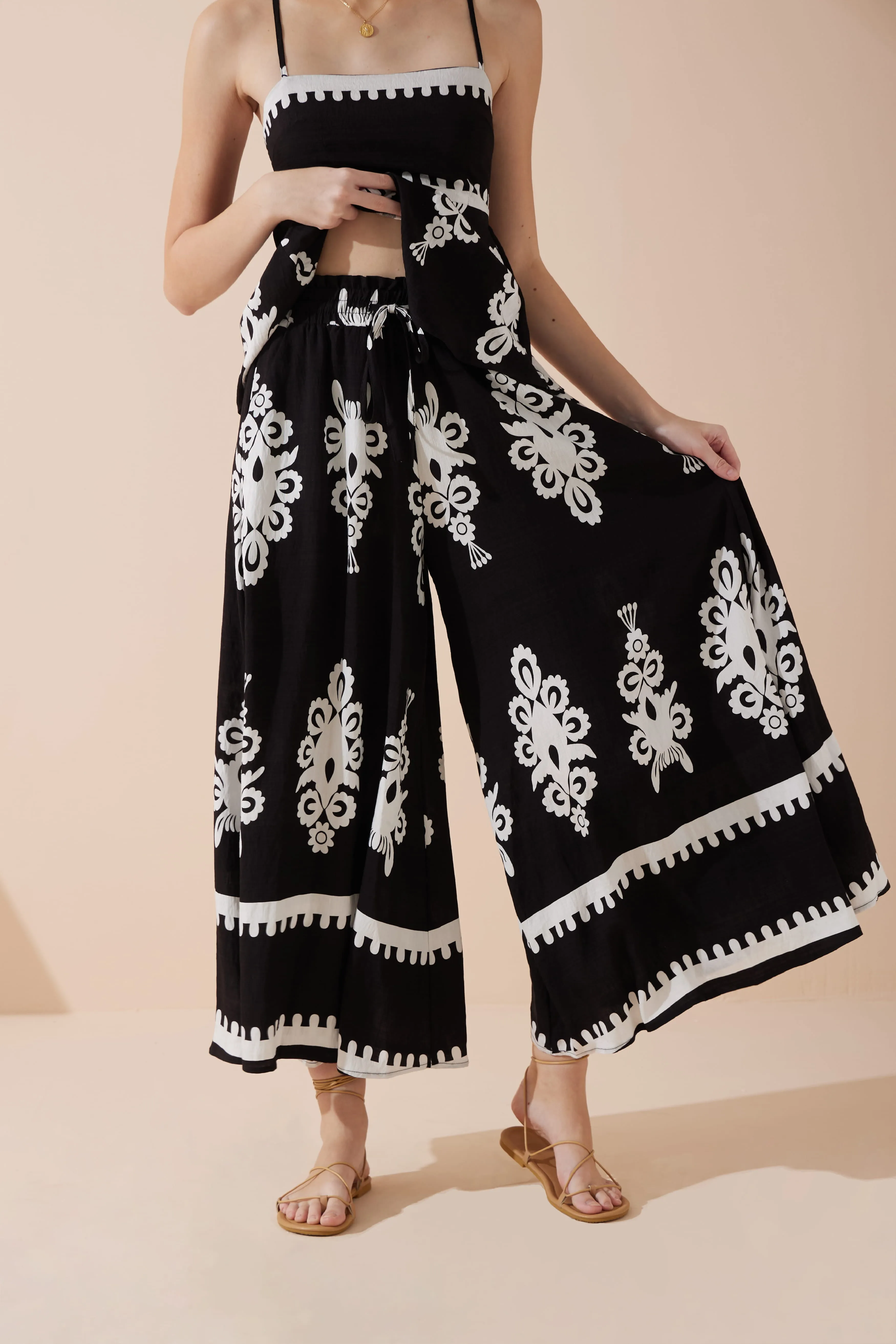 Luna Black Abstract Wide Leg Cropped Pants