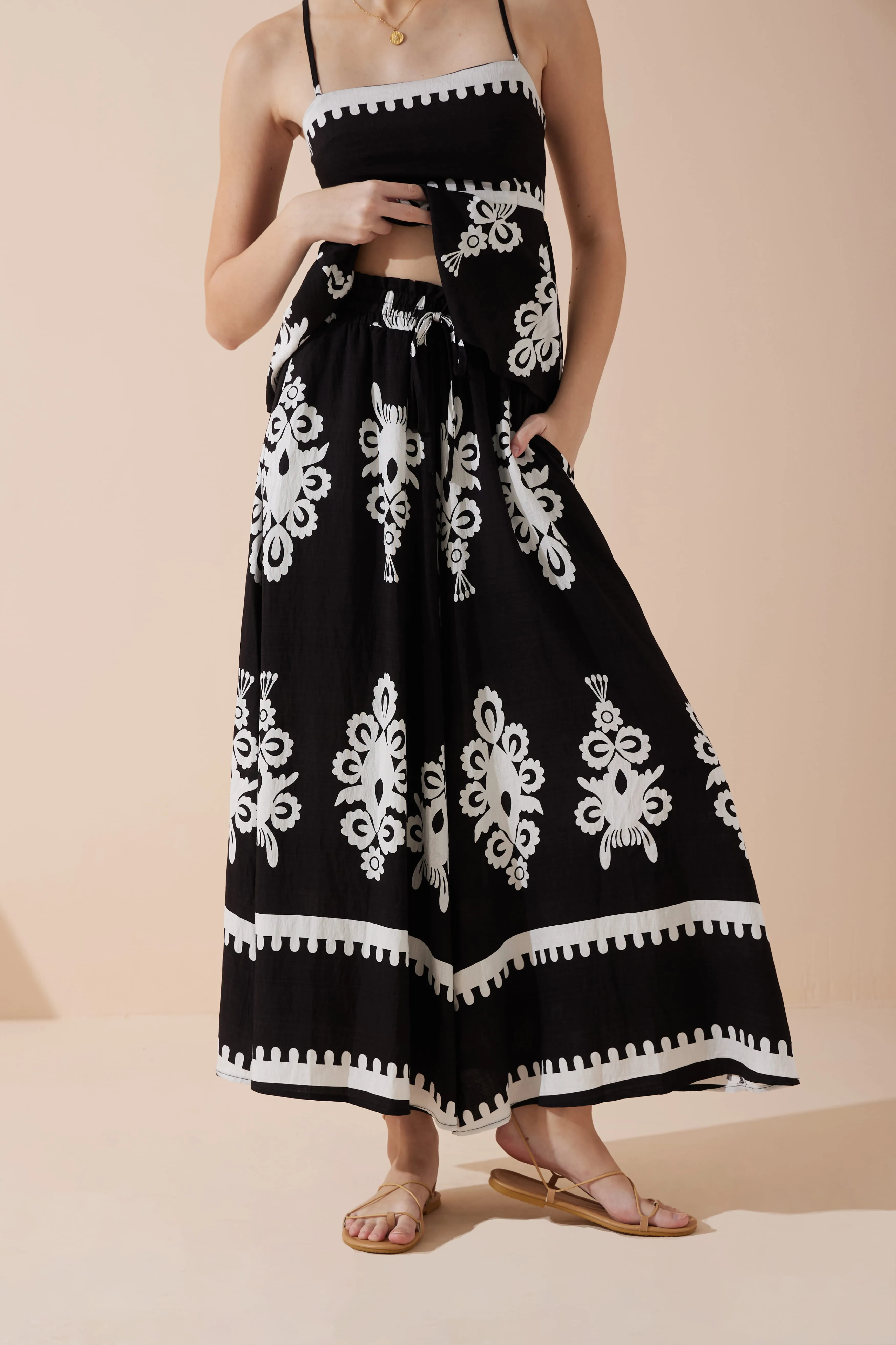 Luna Black Abstract Wide Leg Cropped Pants