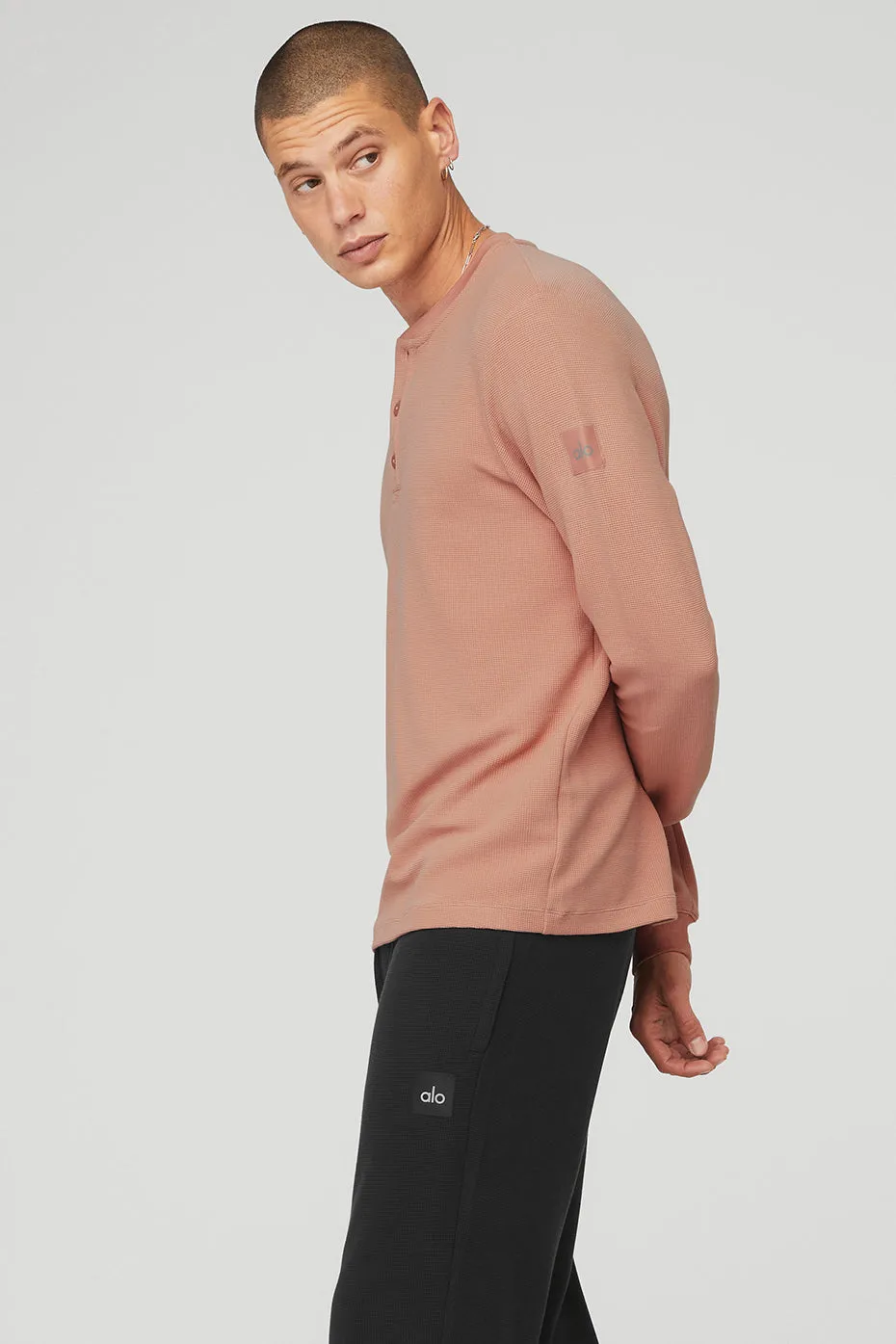 Micro Waffle Fast Break Henley - Soft Clay