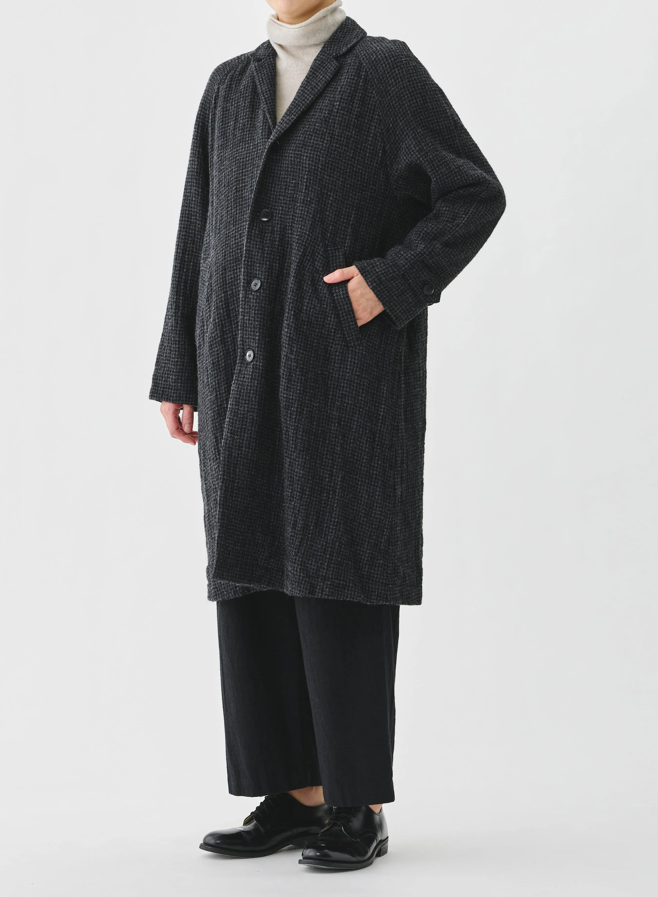 Pas De Calais - Wool Gauze Houndstooth Coat Charcoal