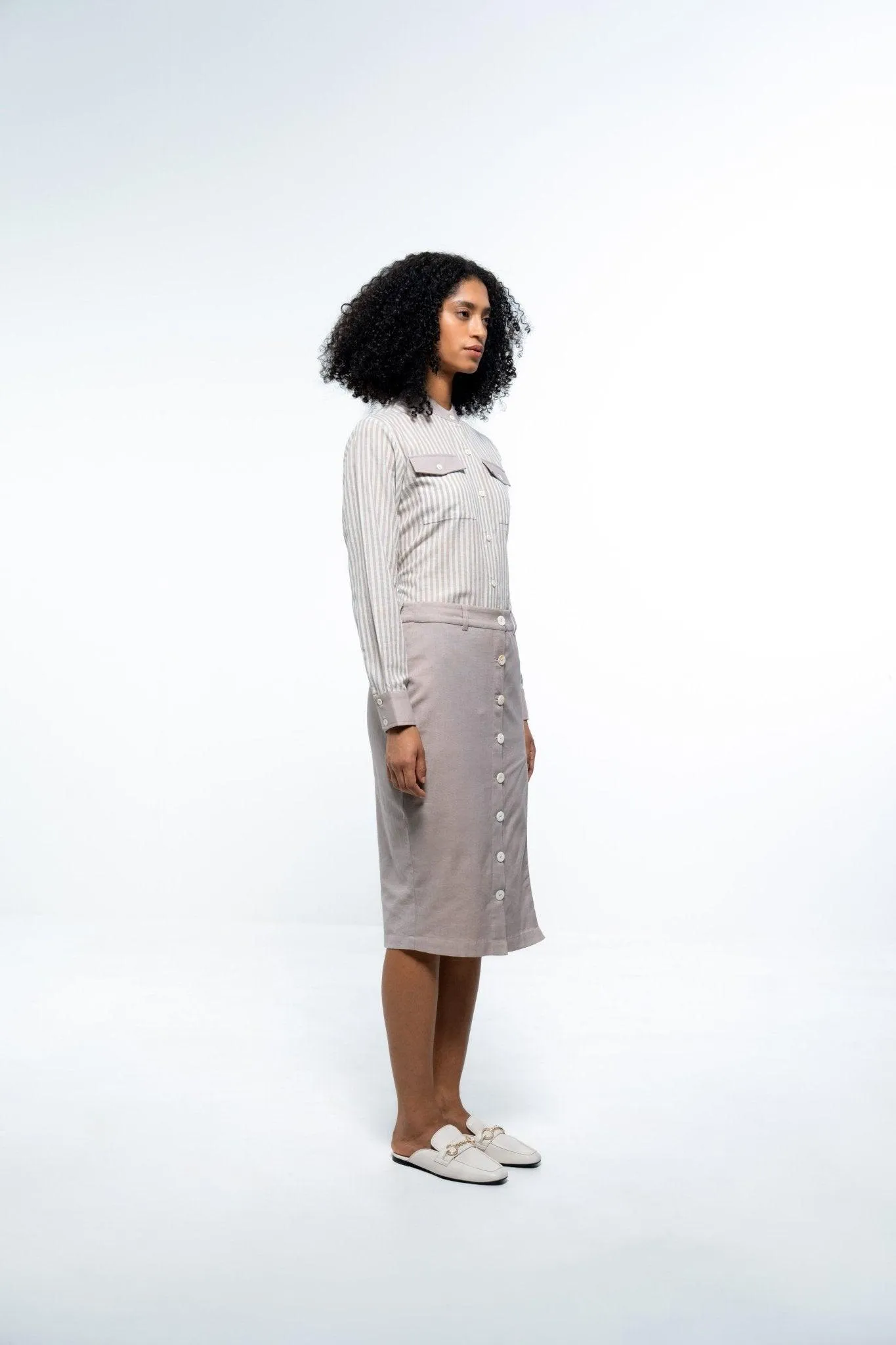 PENCIL SKIRT WITH BUTTON PLACKET AND SLIT