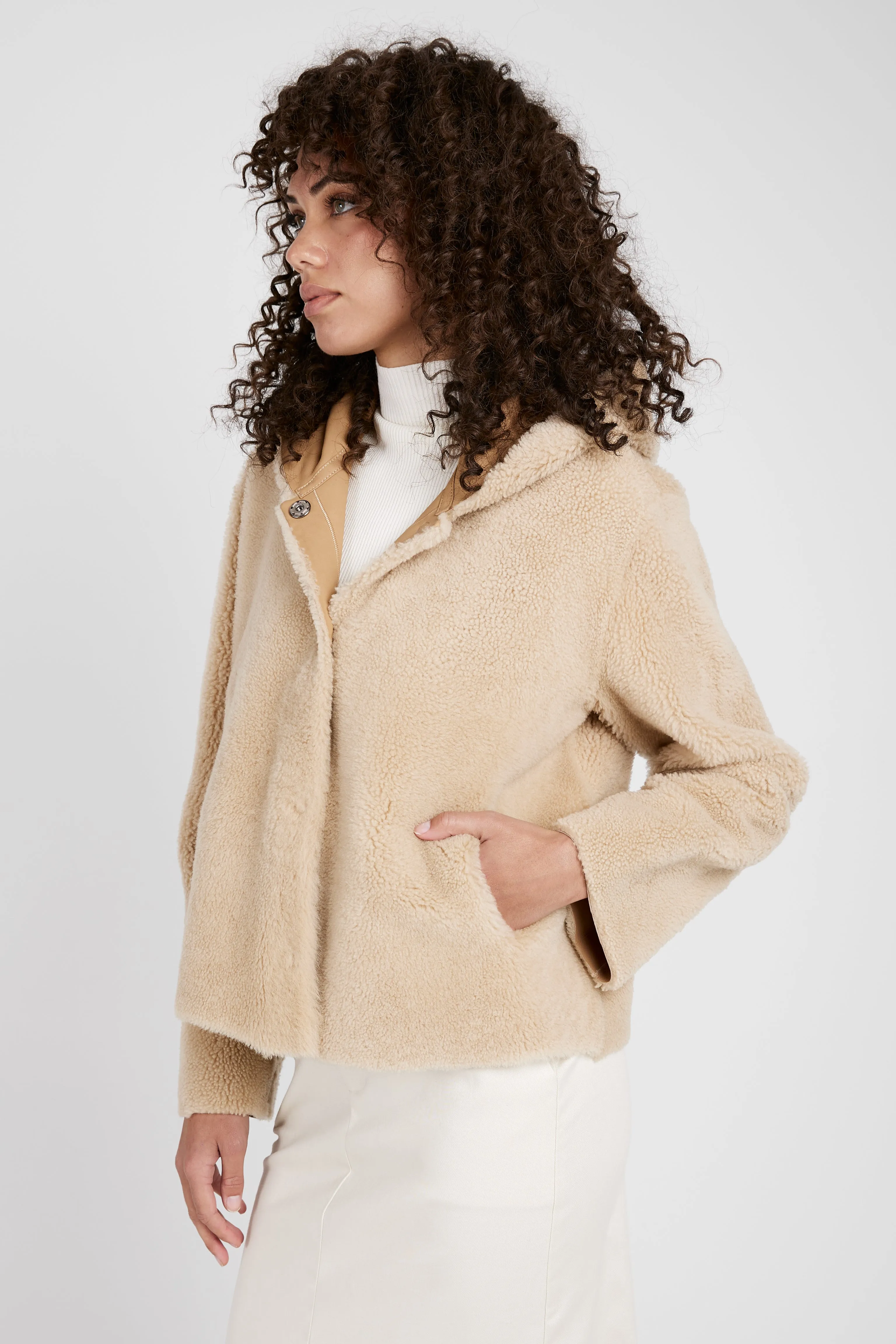 Reversible Shearling Waist Coat in Mandorla