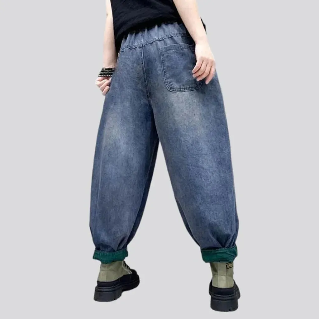 Sanded stonewashed denim pants for women