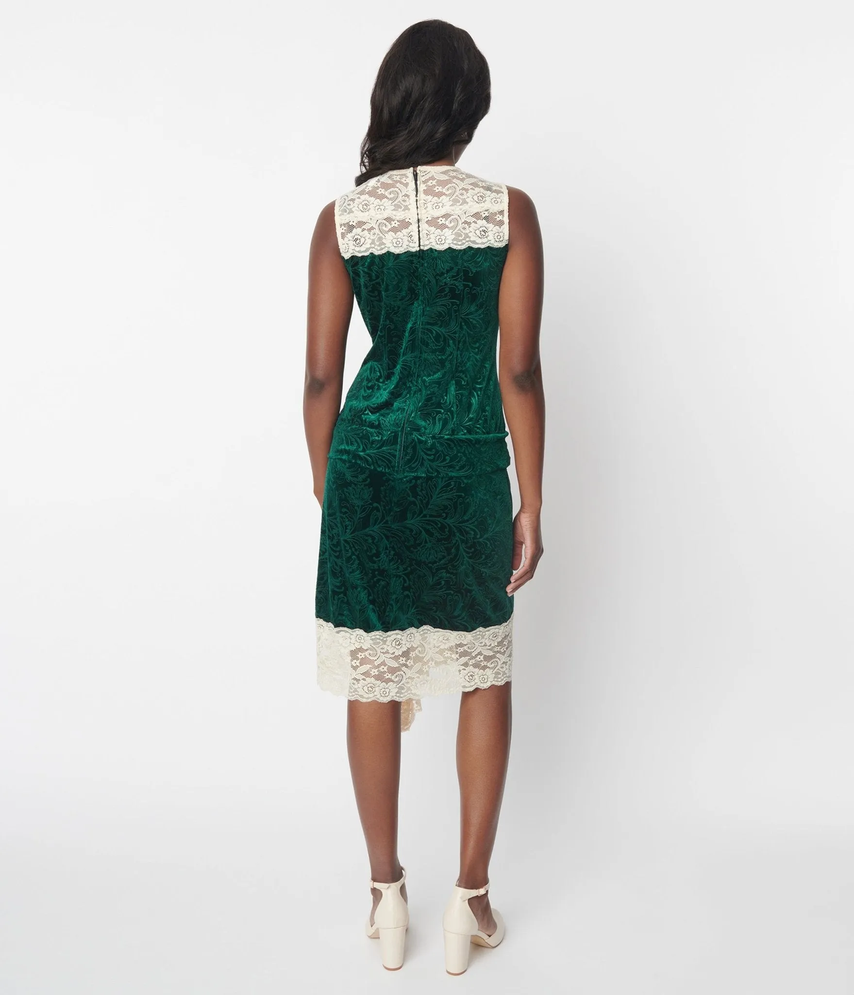 Unique Vintage 1920s Emerald Green Crushed Velvet & Ivory Lace Flapper Dress